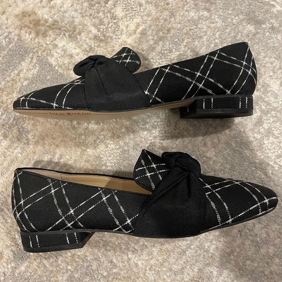 Isaac Mizrahi Season Black and White Bow Slip on Loafers Size 8M Like New! - Picture 7 of 9